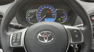 Lízing Hatchback Toyota Yaris 2016