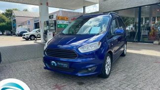 Transport pasażerów Ford Tourneo Courier 2017