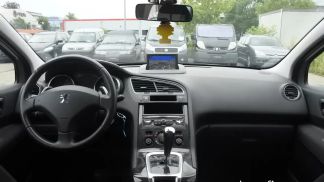 Lízing Hatchback Peugeot 5008 2013