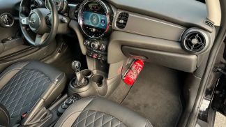 Lízing Sedan MINI ONE 2021
