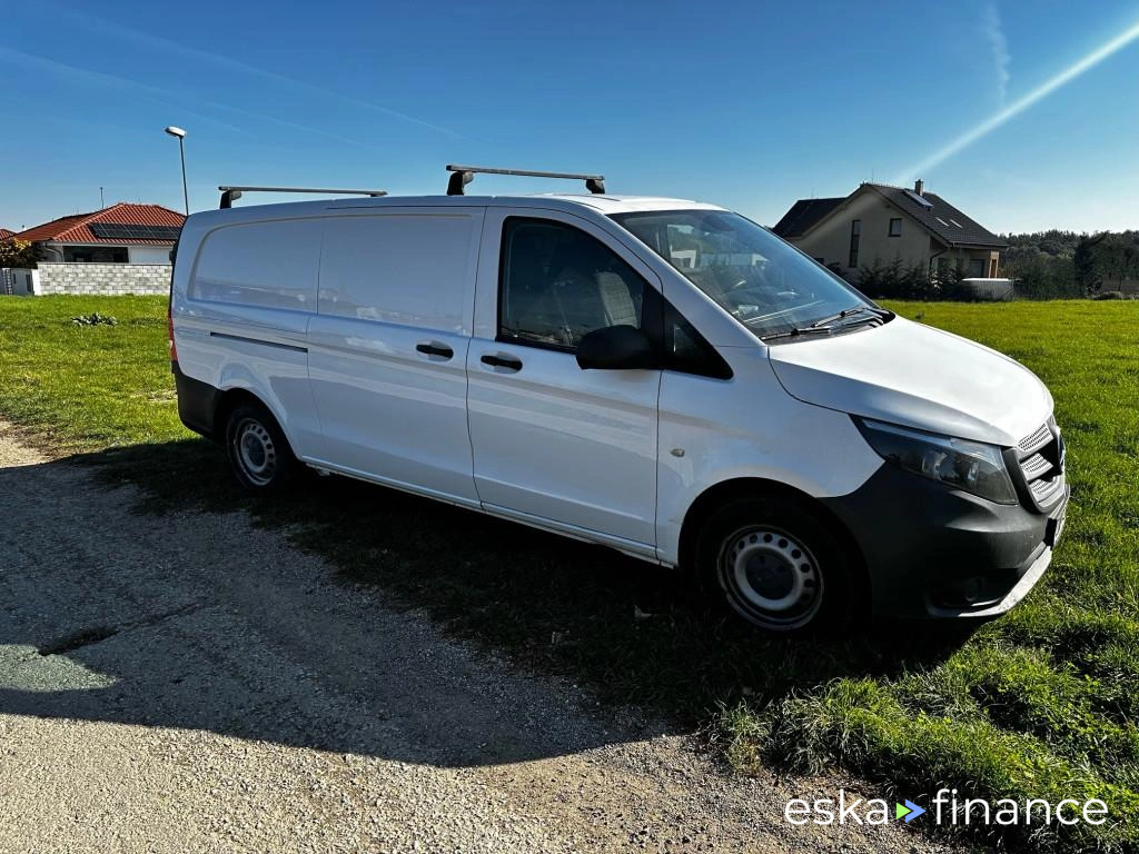 Lízing Van MERCEDES VITO 2017