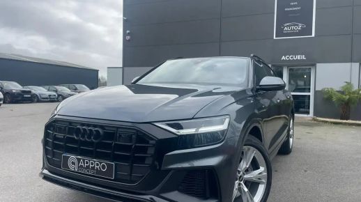 Audi Q8 2021