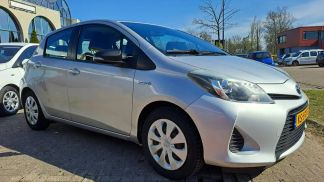 Leasing Hatchback Toyota Yaris 2012