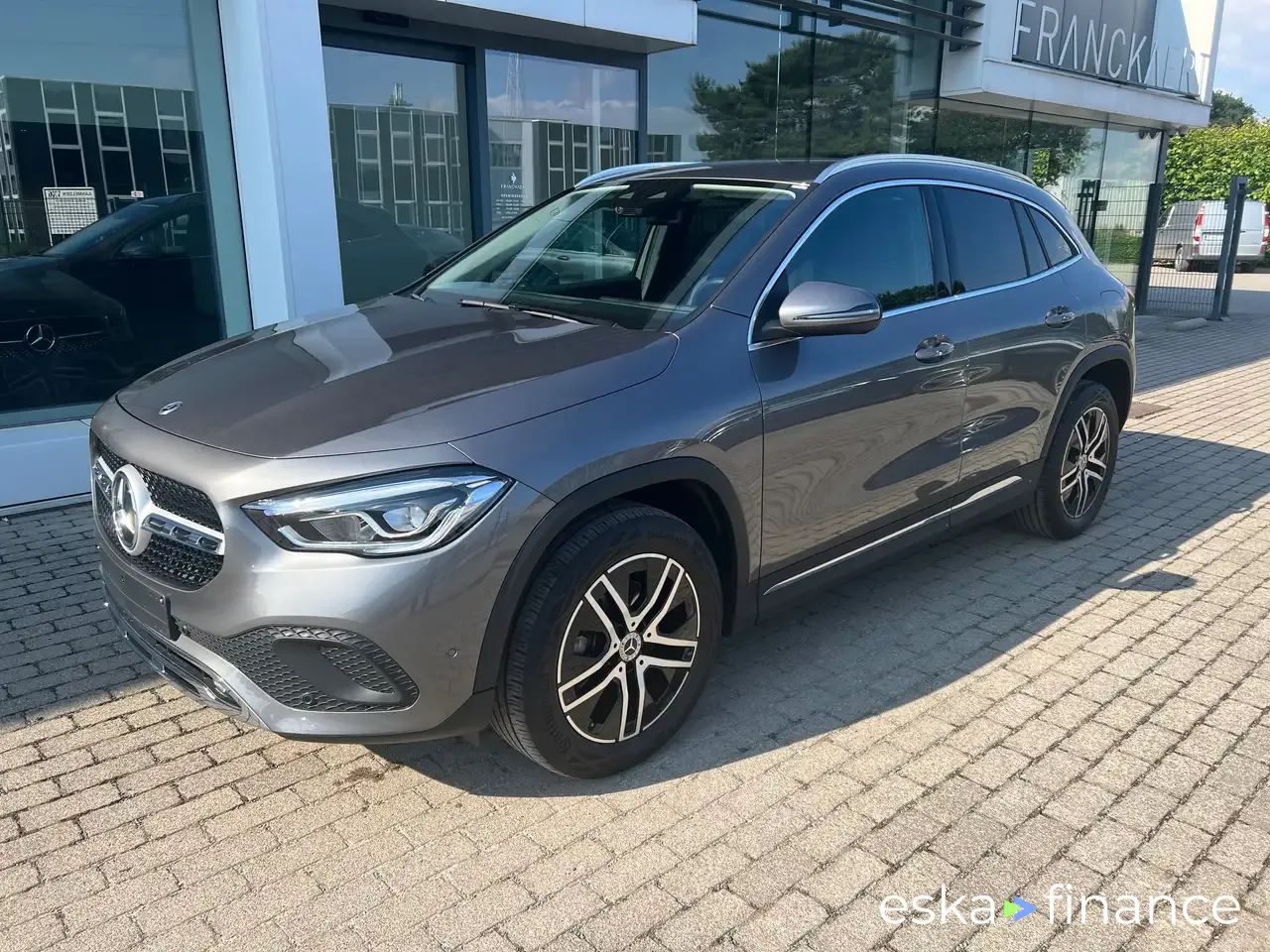 SUV MERCEDES EQA 250 2023