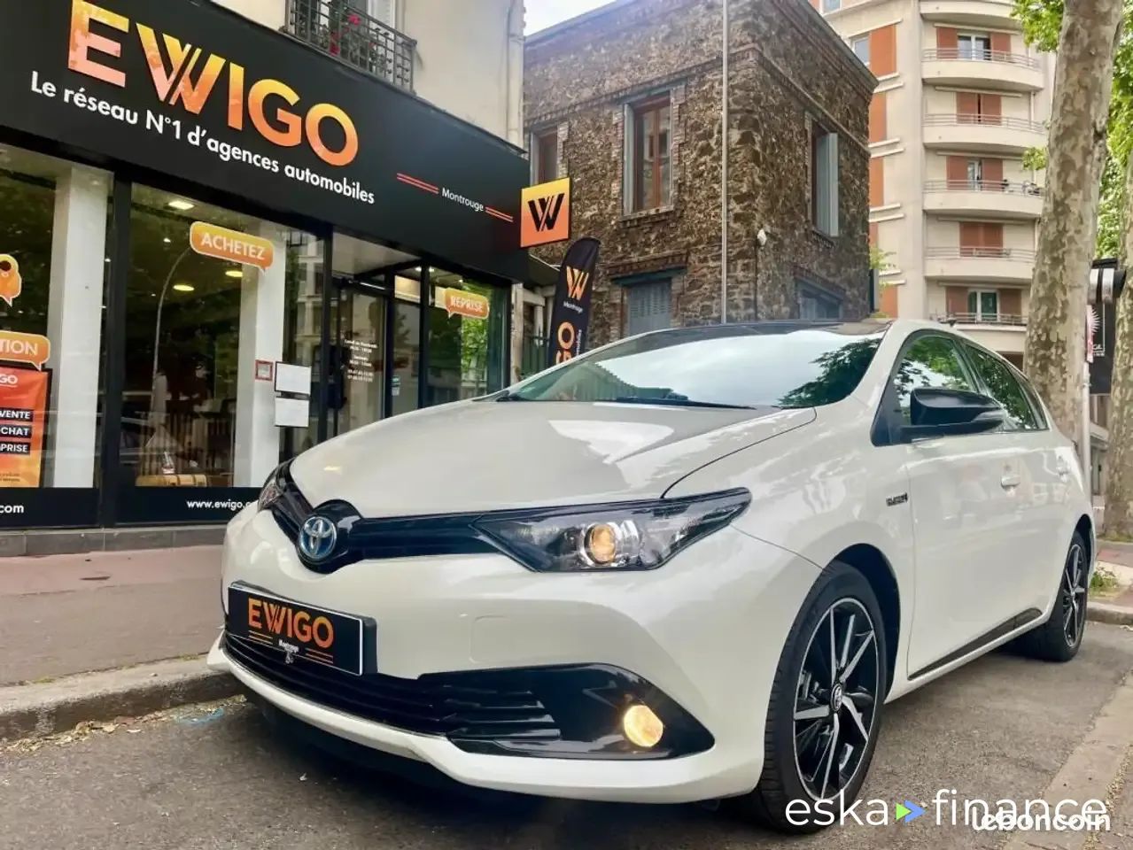 Leasing Sedan Toyota Auris 2018
