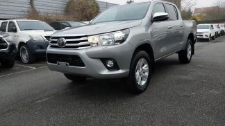 Finansowanie SUV Toyota Hilux 2020