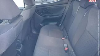Leasing Sedan Toyota Yaris 2024