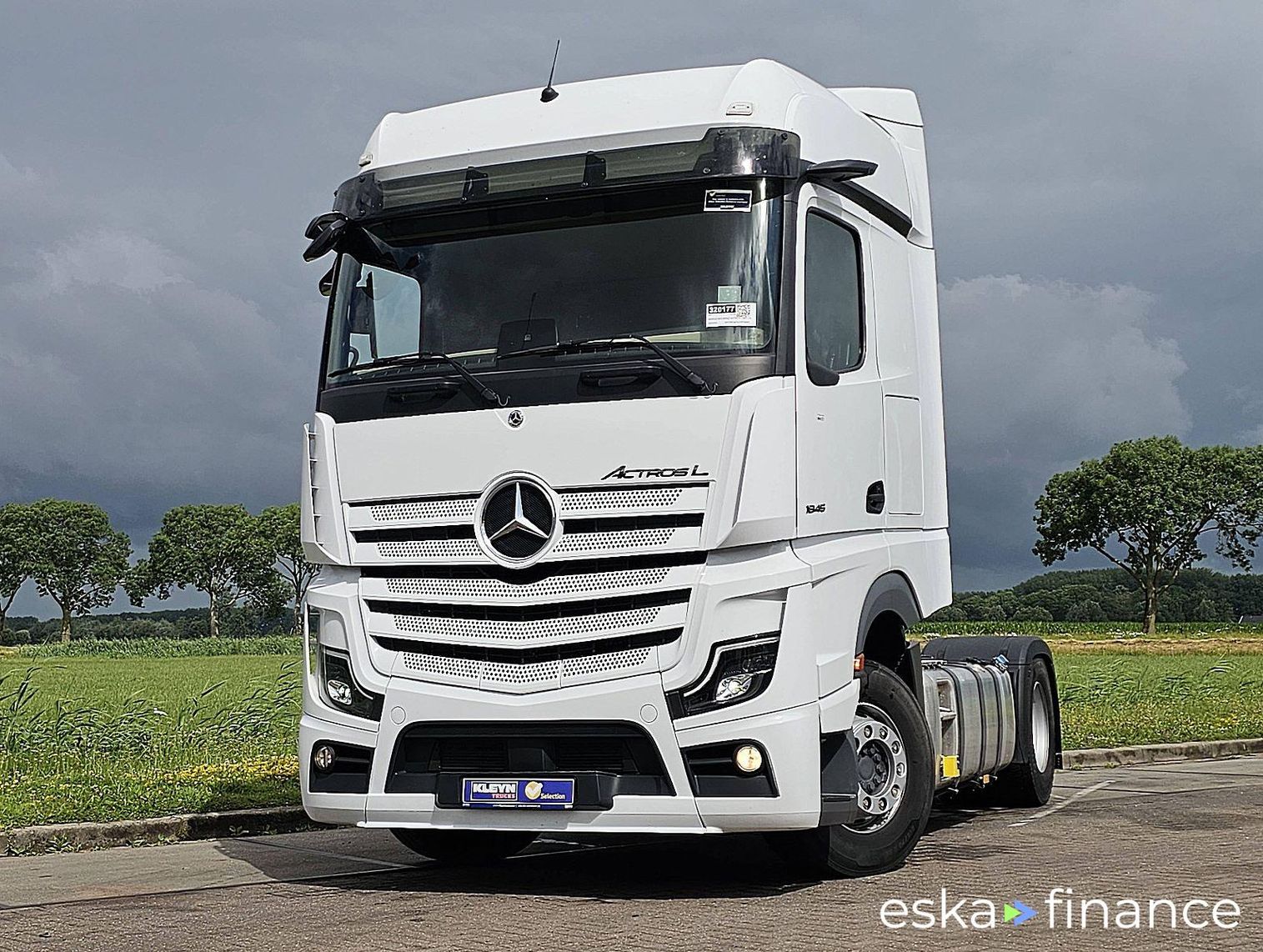 Lízing Traktor Mercedes-Benz ACTROS 1845 LS 2023