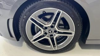 Lízing Hatchback MERCEDES B 180 2019