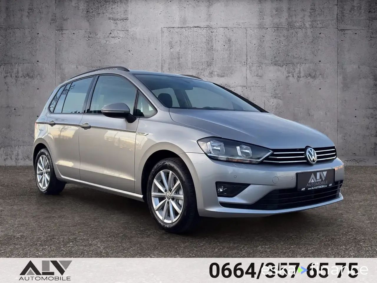 Lízing Hatchback Volkswagen Golf Sportsvan 2015