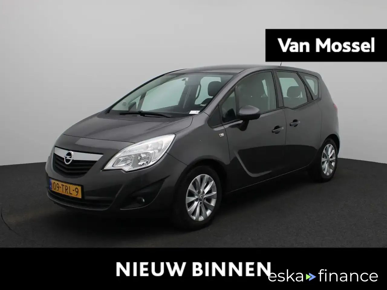 Lízing Hatchback Opel Meriva 2012