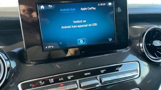 Lízing Hatchback MERCEDES V 220 2023
