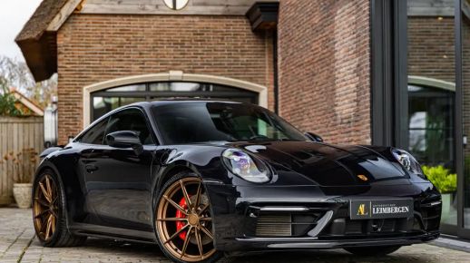 Porsche 992 2023