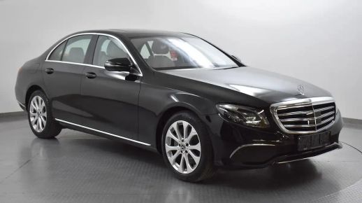 MERCEDES E 220 2020