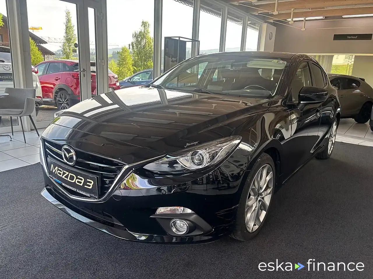 Leasing Hatchback Mazda 3 2015