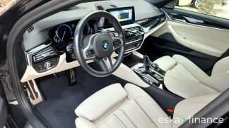 Financování Vagón BMW 530 2018