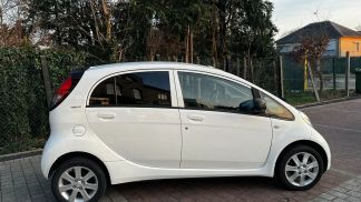 Leasing Sedan Peugeot iOn 2015