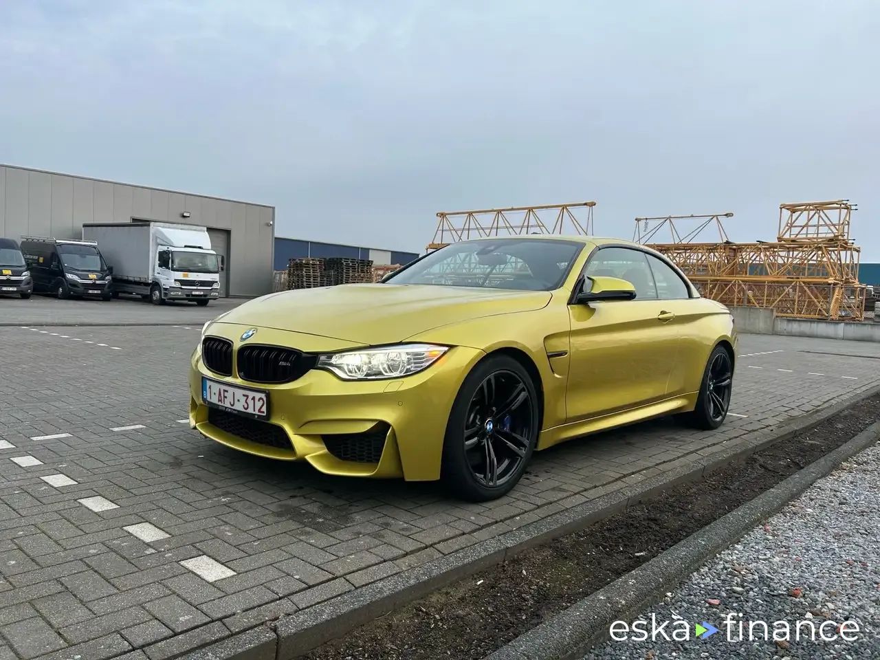 Lízing Kabriolet BMW M4 2015