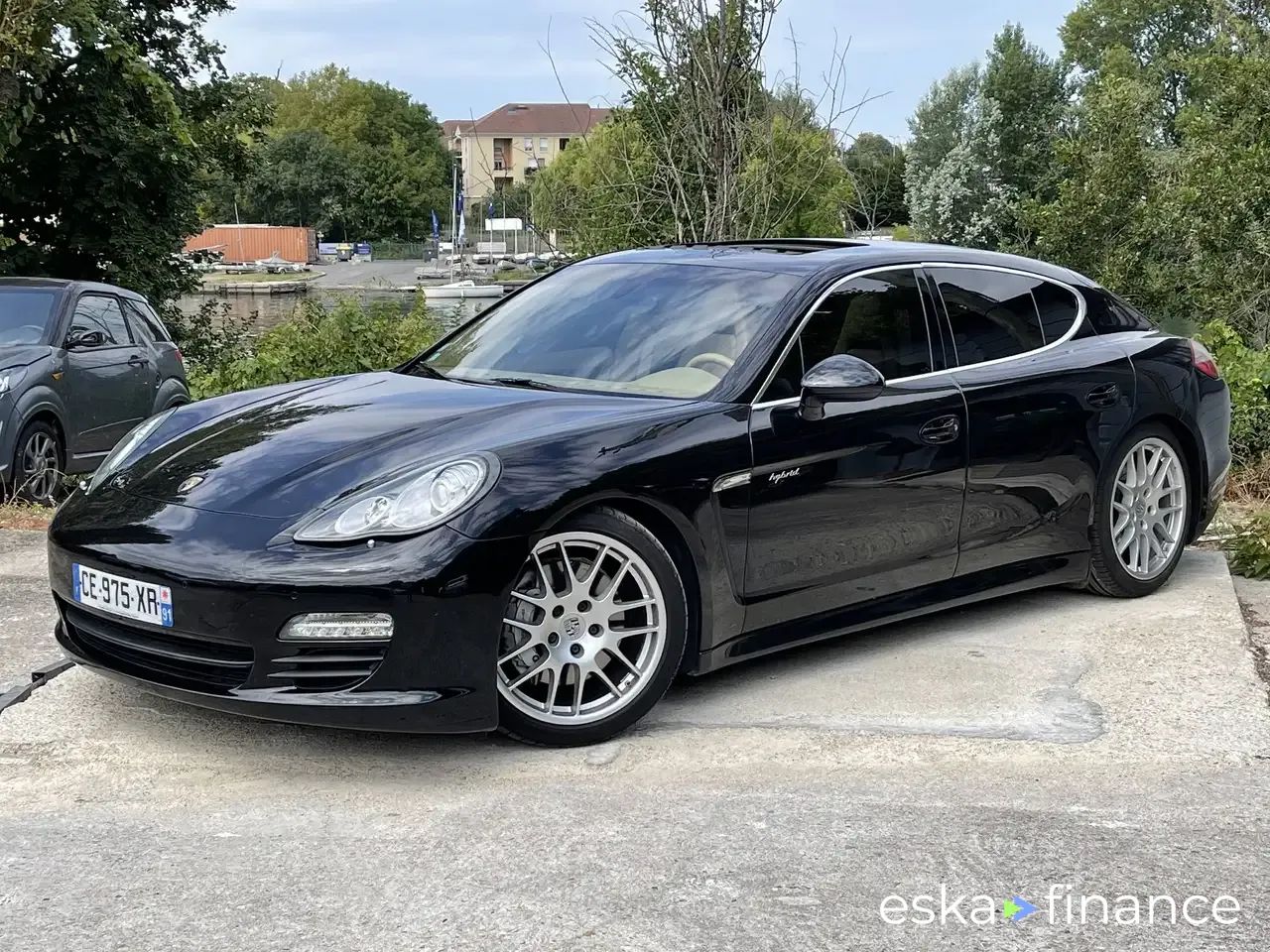 Leasing Convertible Porsche Panamera 2012