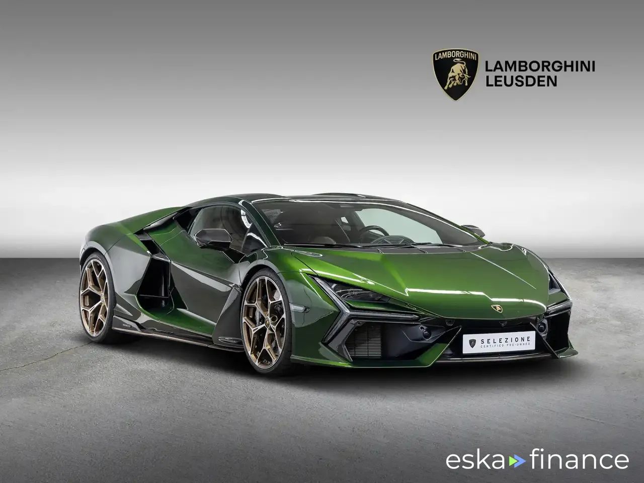 Leasing Coupe Lamborghini REVUELTO 2025