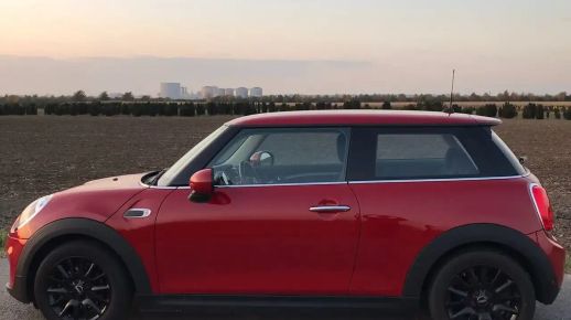 MINI ONE 2017
