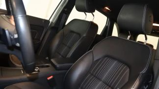 Financování Hatchback MERCEDES B 180 2015