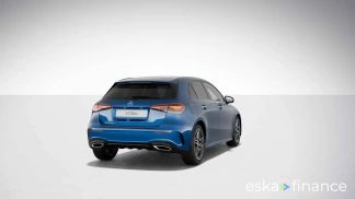 Lízing Hatchback MERCEDES A 250 2024