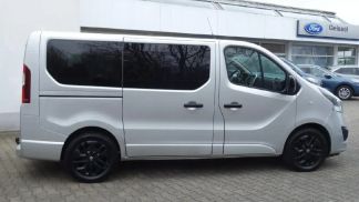 Lízing Hatchback Opel Vivaro 2018