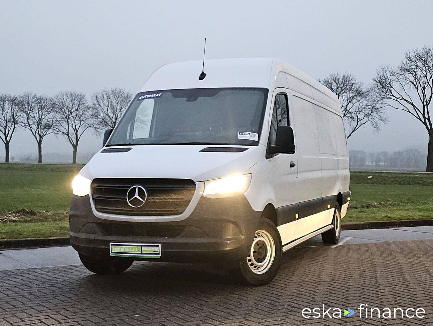 Lízing Van Mercedes-Benz SPRINTER 315 2021