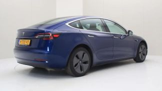 Lízing Sedan Tesla Model 3 2020
