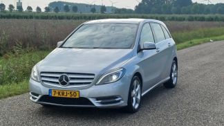 Passenger transport MERCEDES B 180 2013