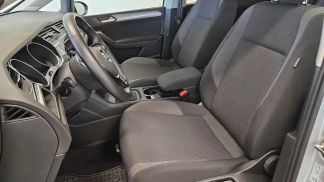 Leasing Passenger transport Volkswagen Touran 2019