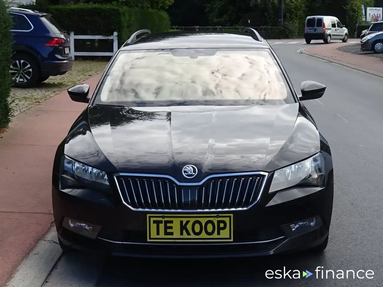 Wóz Skoda Superb 2016