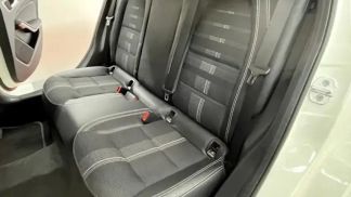 Leasing Sedan MERCEDES A 180 2017