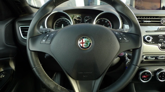 Leasing Hatchback Alfa Romeo Giulietta 2012