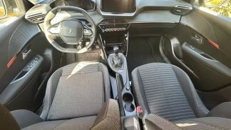 Lízing Sedan Peugeot 208 2023