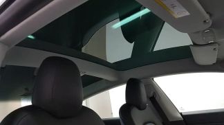 Lízing Sedan Tesla Model 3 2022