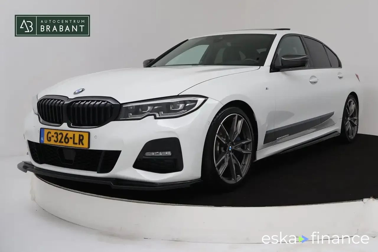 Leasing Sedan BMW 330 2019