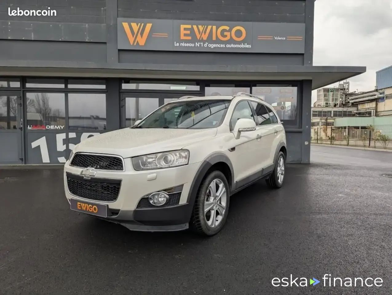 Leasing SUV Chevrolet Captiva 2012