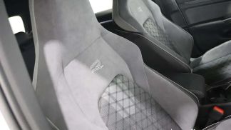 Leasing Sedan Volkswagen Golf 2024