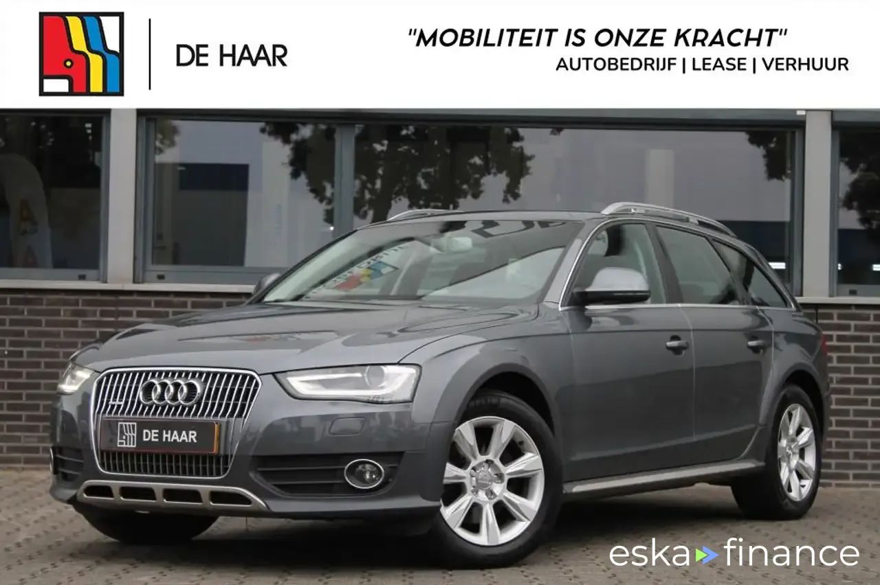 Wóz Audi A4 Allroad 2014