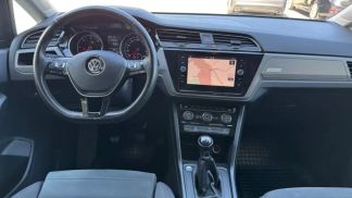 Lízing Hatchback Volkswagen Touran 2017