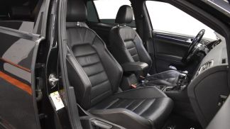 Lízing Sedan Volkswagen Golf 2017