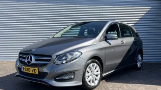 Lízing Hatchback MERCEDES B 180 2016