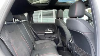 Financování Hatchback MERCEDES B 180 2024