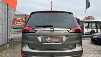 Lízing Hatchback Opel Zafira 2018