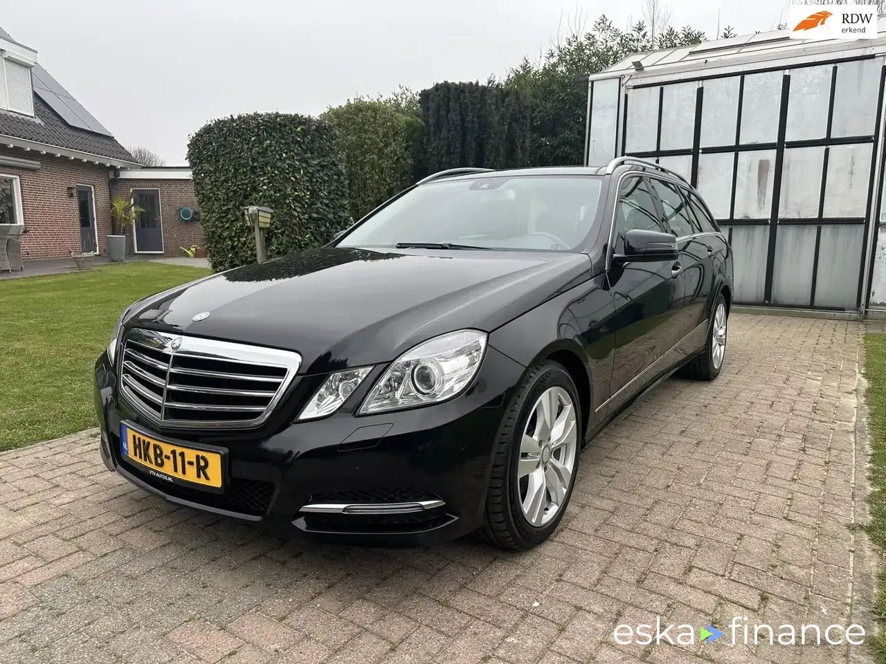 Leasing Wagon MERCEDES E 350 2012