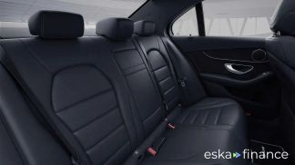 Lízing Sedan MERCEDES C 180 2018