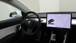 Lízing Sedan Tesla Model 3 2019