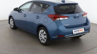 Leasing Hatchback Toyota Auris 2017